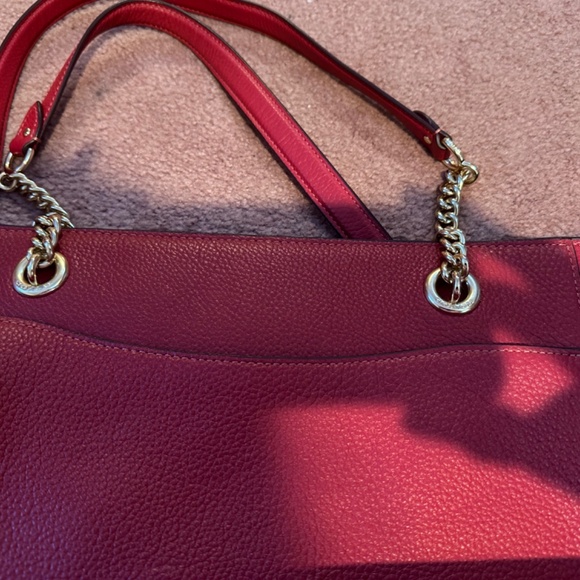 EUC COACH  RED LEATHER TOTE/SHOULDER BAG GOLD HARDWARE - Picture 2 of 4